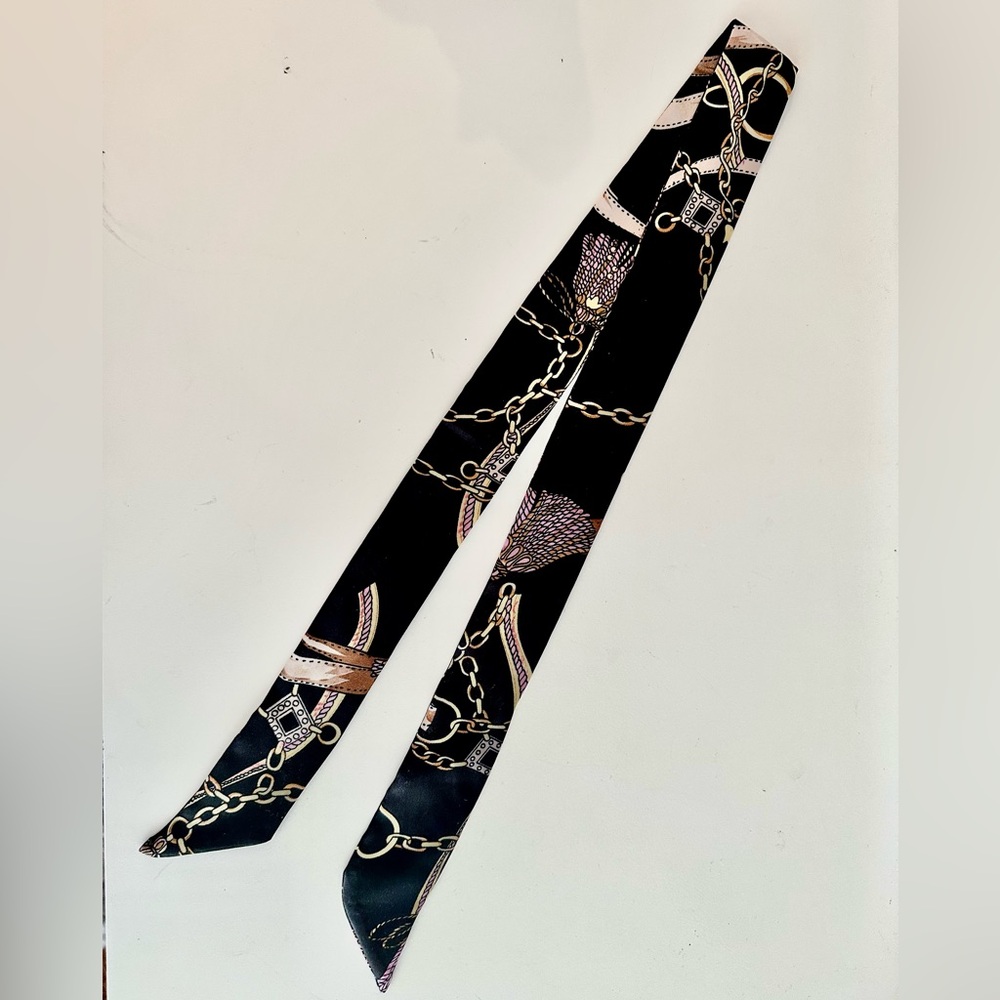 Chic Black Scarf with Gold Chain Design
